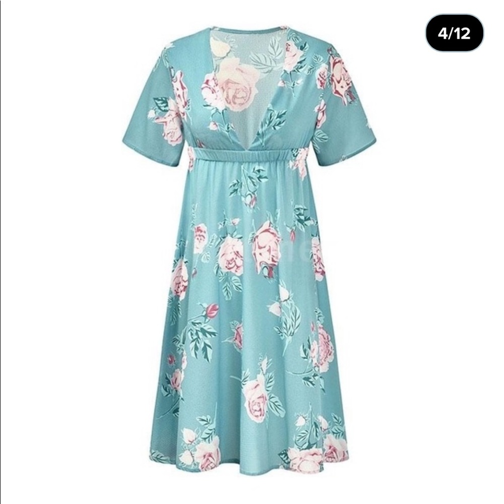 🌻 3/25 🌻 Lowcut Maternity Boho Floral Dress NWOT
